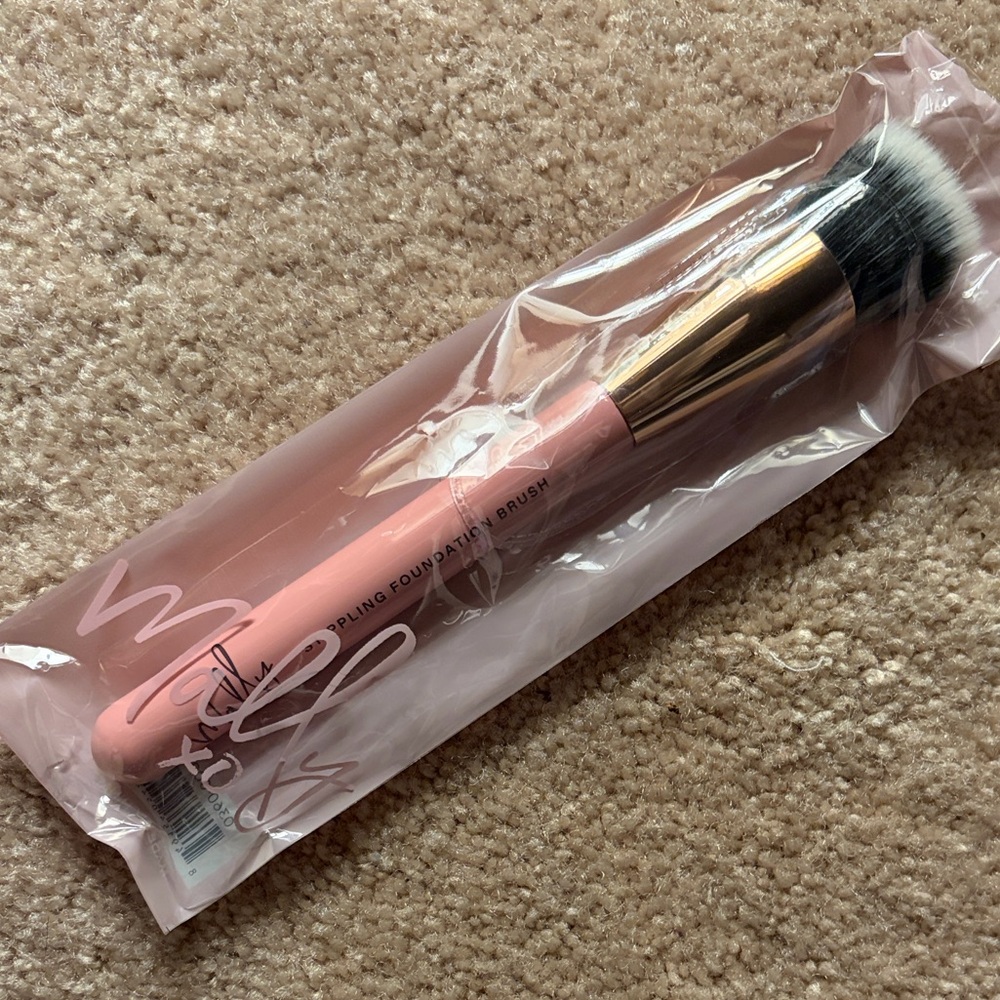 Stippling Foundation Brush